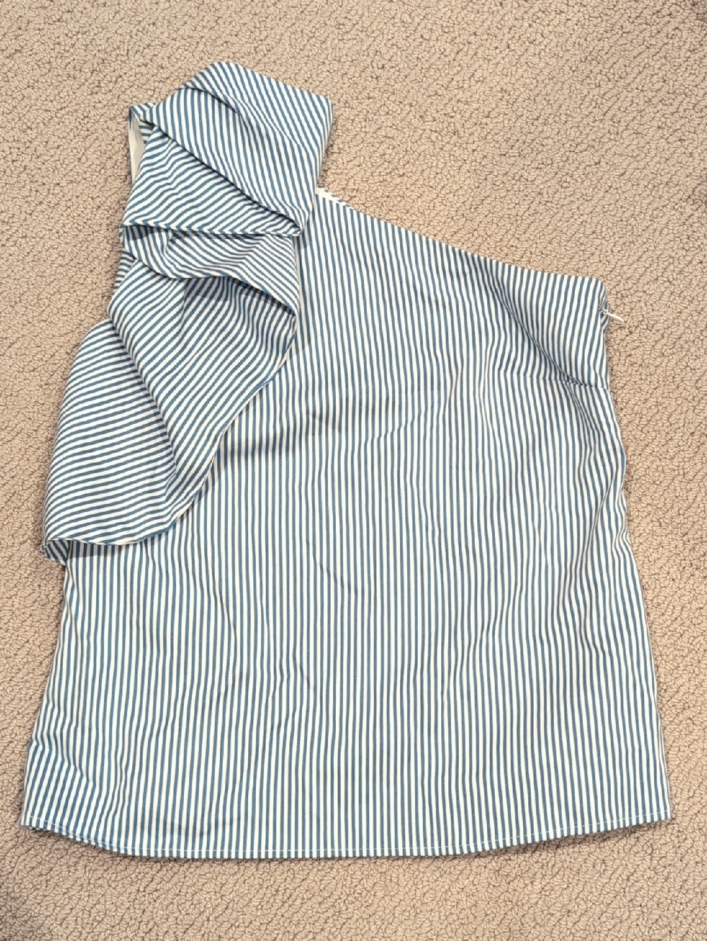 Banana Republic White Top with Blue Trim